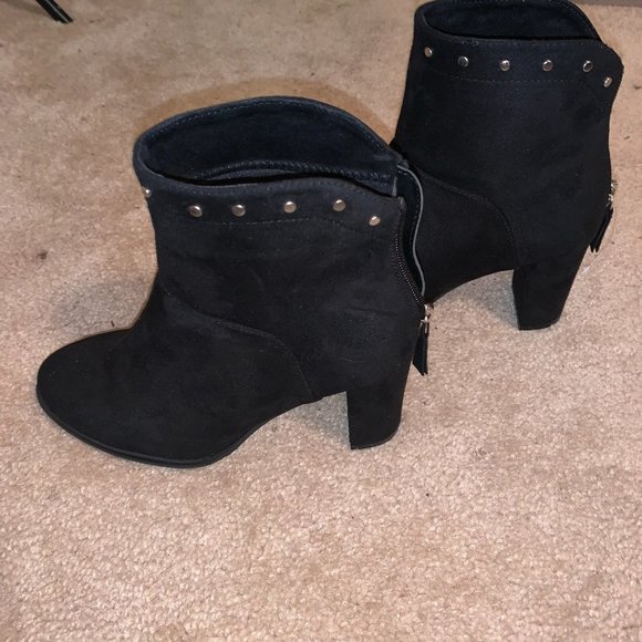 CL by Laundry Hot Take Bootie - Picture 2 of 8